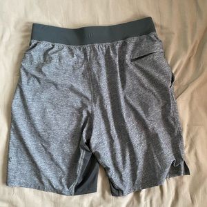 Lululemon T.H.E Short 9” Medium